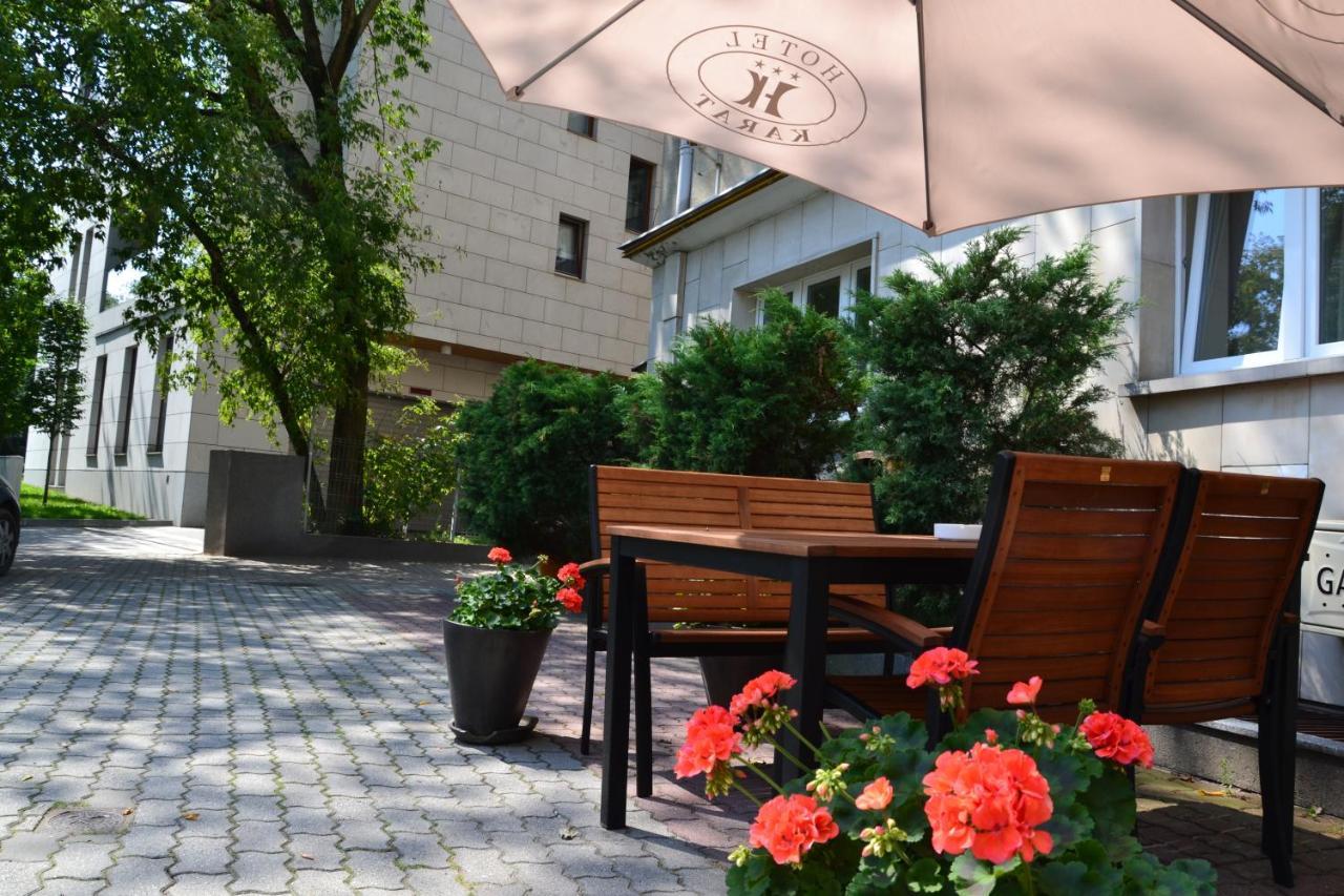 Bed and Breakfast Karat Варшава Экстерьер фото