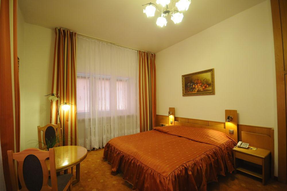 Bed and Breakfast Karat Варшава Номер фото